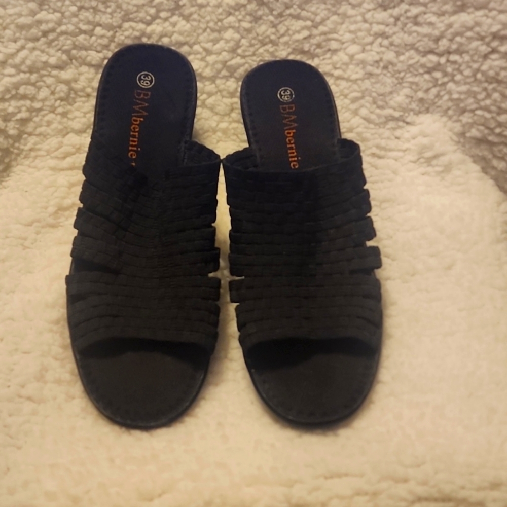 BM Bernie Mev Black Slip on Sandle Heels